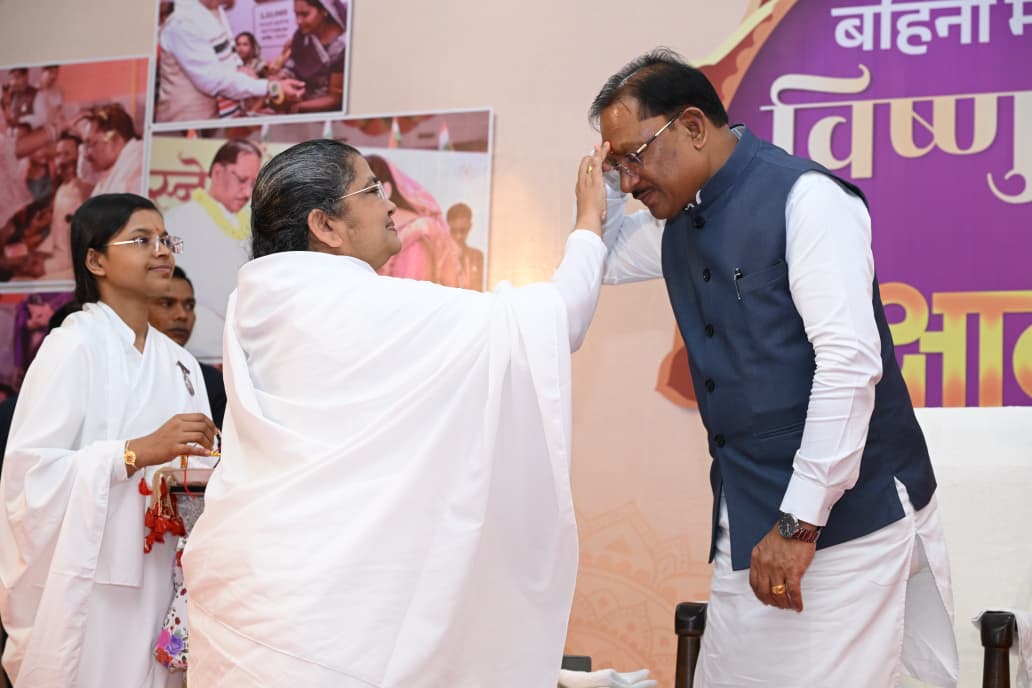 राखी के पावन पर्व पर मुख्यमंत्री ने दोहराया बहनों के सम्मान और सुरक्षा का संकल्प