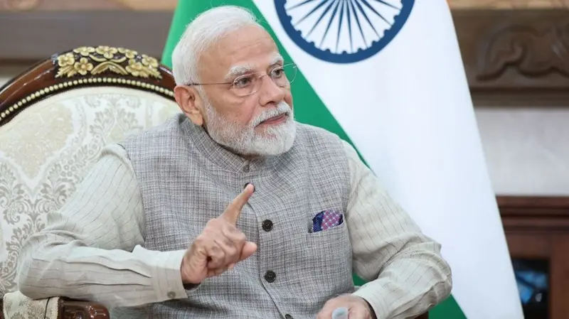 ‘शांति का हर कदम मानवता में नई आशा भरता है’, पीएम मोदी ने पुतिन से की युद्ध रोकने की अपील