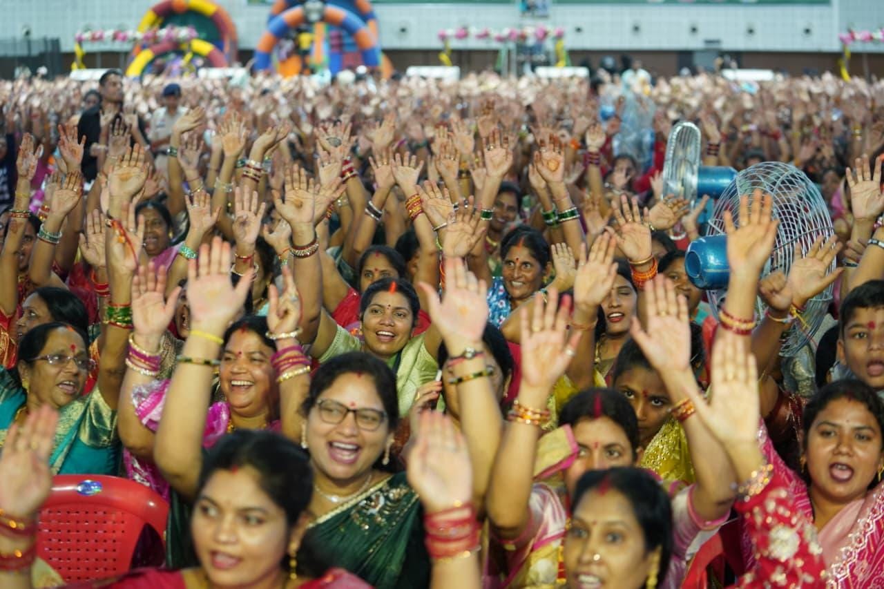 महिलाओं को आत्मनिर्भर बनाने सरकार की योजनाओं पर मुख्यमंत्री साय ने गिनाईं उपलब्धियां
