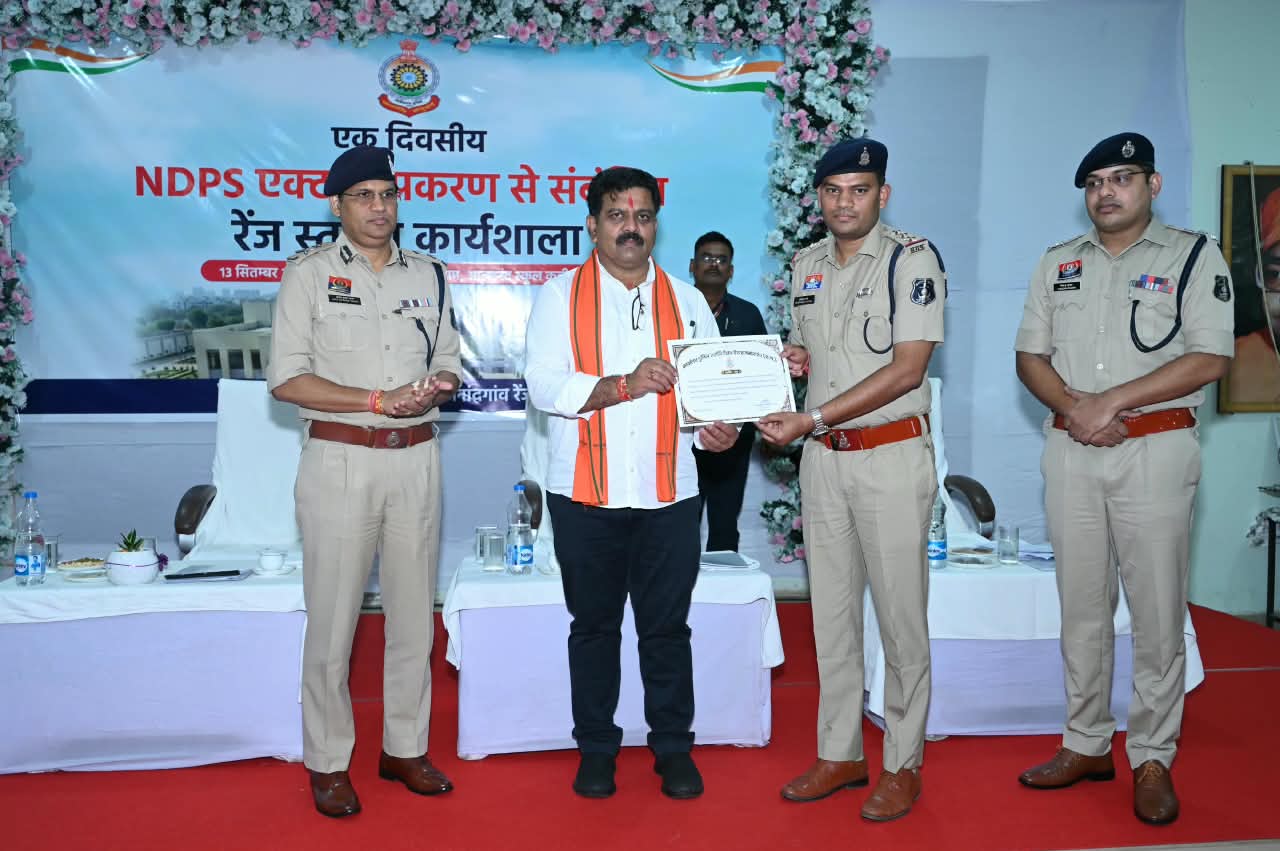 नशे के खिलाफ छत्तीसगढ़ पुलिस की रणनीति तेज, पूरे तस्करी नेटवर्क तक पहुंचने के निर्देश