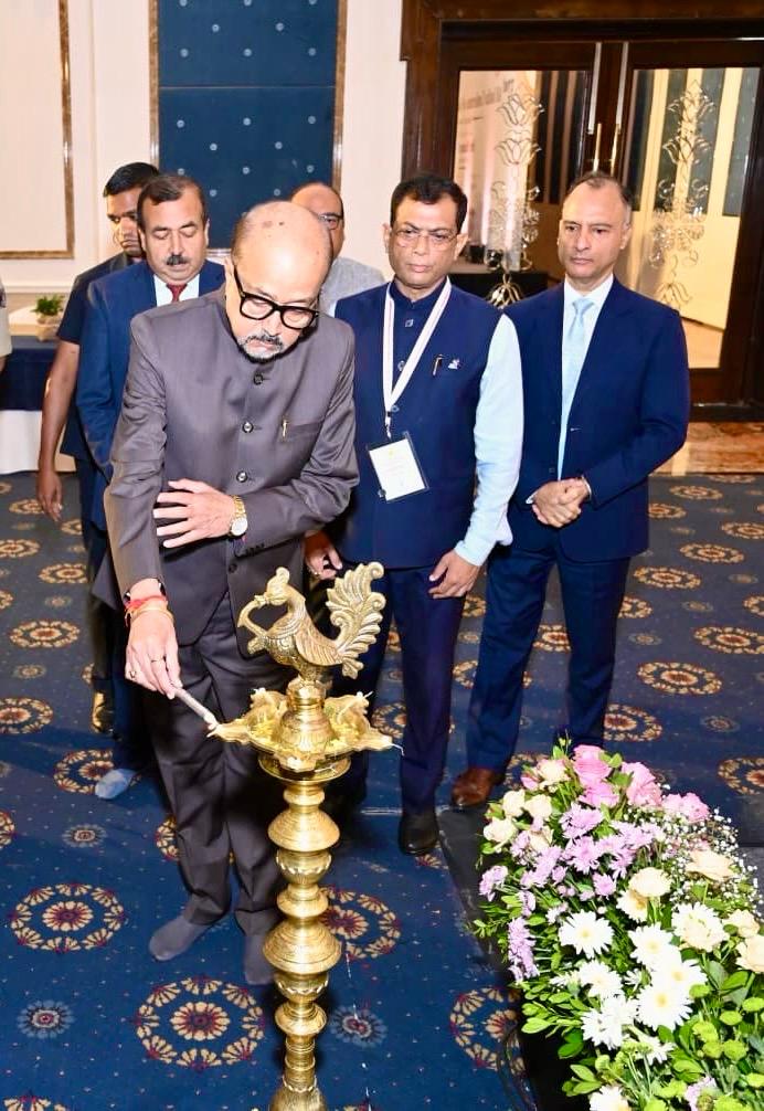 32वें राज्य निर्वाचन आयुक्त सम्मेलन में डिजिटल तकनीक और चुनावी नवाचारों पर चर्चा