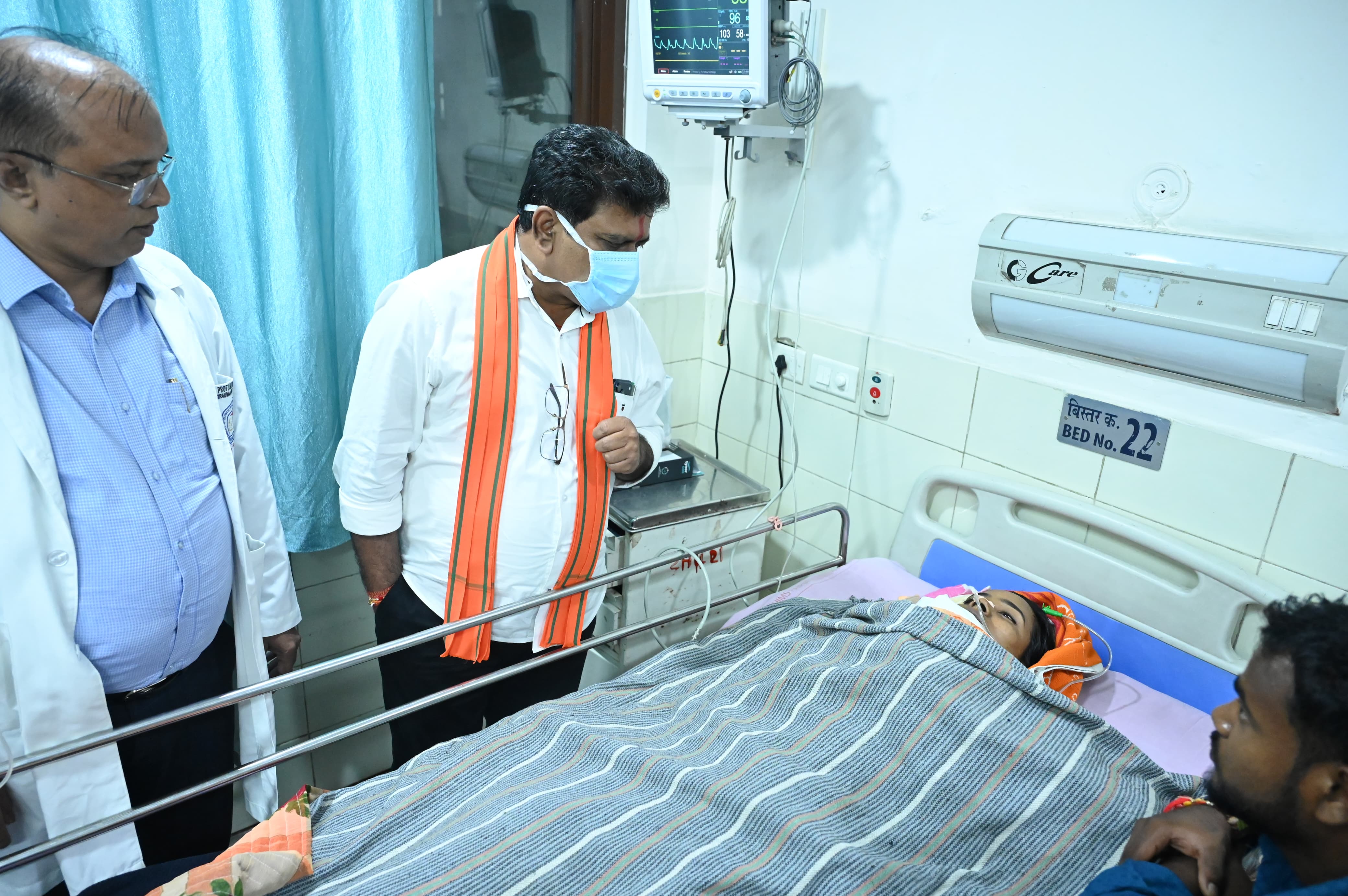 घायलों का हाल जानने एम्स पहुंचे डिप्टी CM विजय शर्मा, डॉक्टरों से ली उपचार की जानकारी