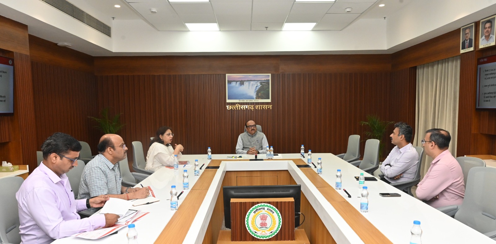 सुघ्घर छत्तीसगढ़ अभियान में योजनाओं के शत-प्रतिशत क्रियान्वयन की कवायद तेज
