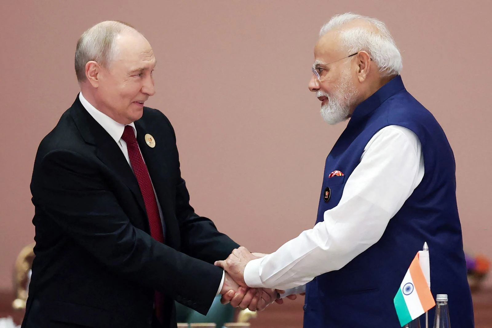 76वें जन्मदिन पर पीएम मोदी को पुतिन की बधाई, भारत-रूस रिश्तों पर खास संदेश
