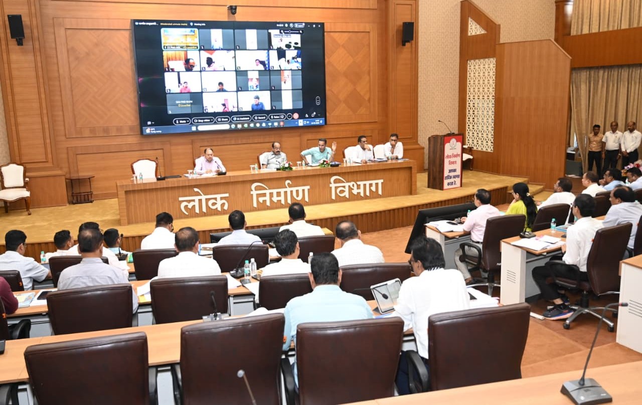 कार्यपालन अभियंताओं को सप्ताह में दो-तीन दिन फील्ड में रहने के निर्देश