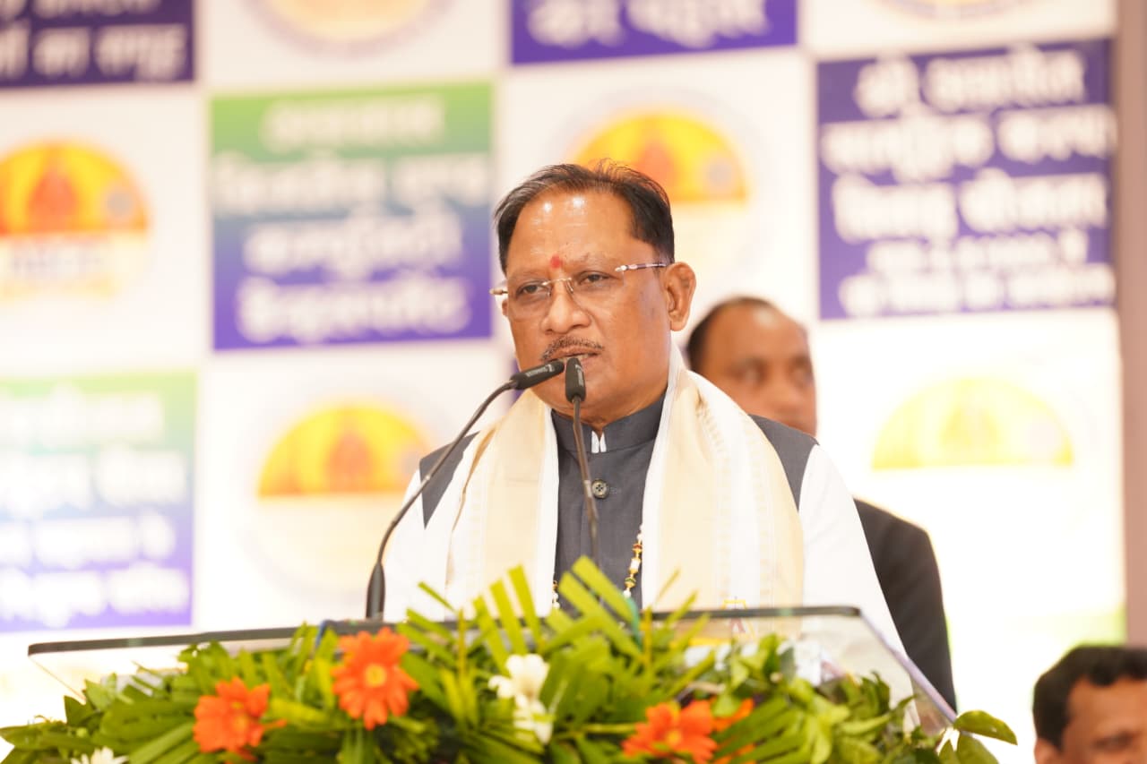 निवेश, रोजगार, उद्यमिता और सामाजिक सेवा के संदेश के साथ अग्र महाकुंभ-2026 का शुभारंभ