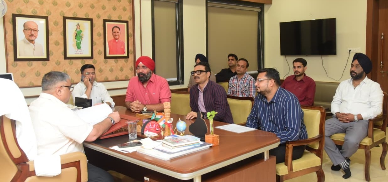छत्तीसगढ़ के पर्यटन स्थलों को देश-दुनिया में पहुंचाने पर हुई चर्चा