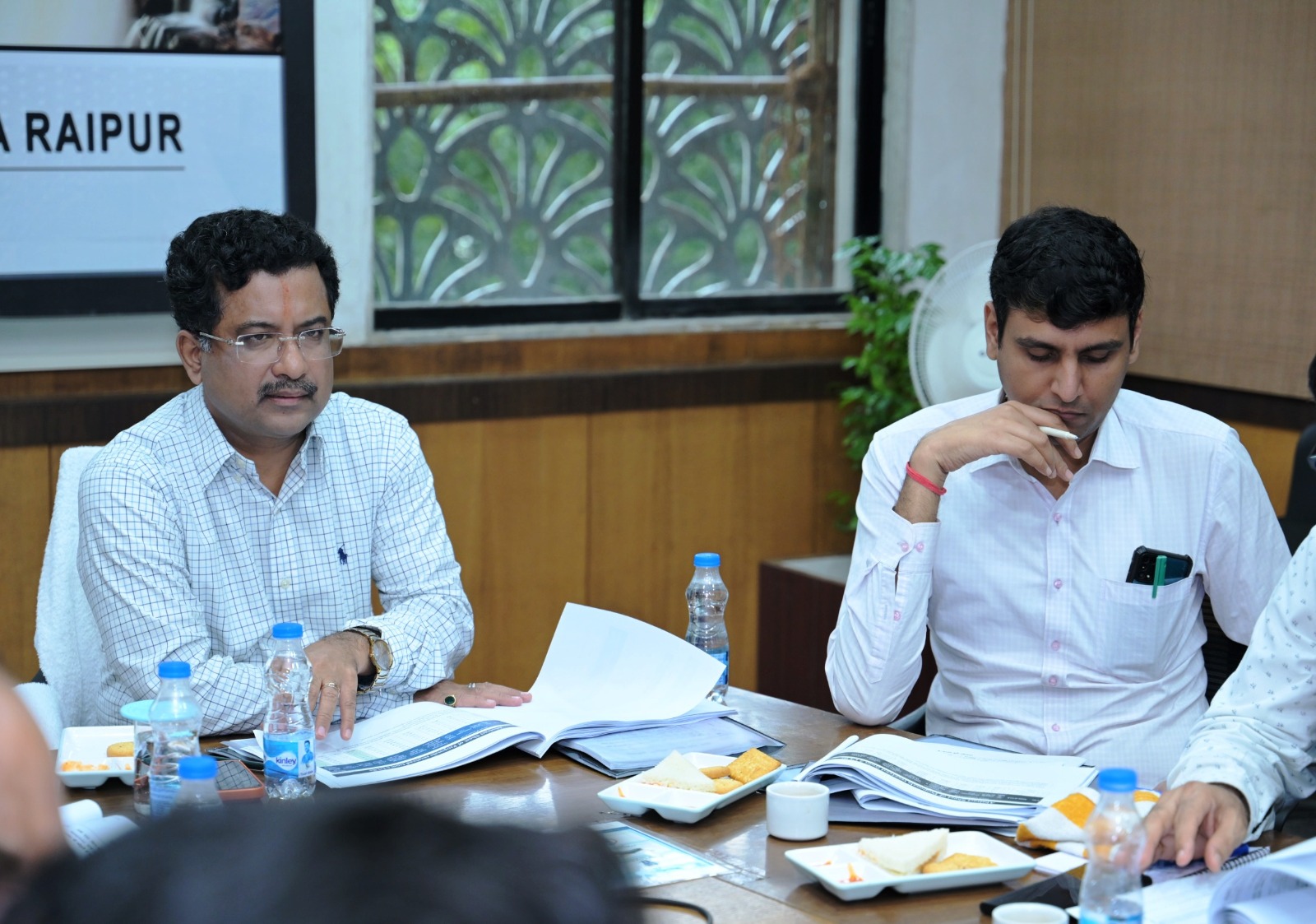 गुणवत्तापूर्ण और समयबद्ध क्रियान्वयन पर स्वच्छ भारत मिशन समिति का जोर