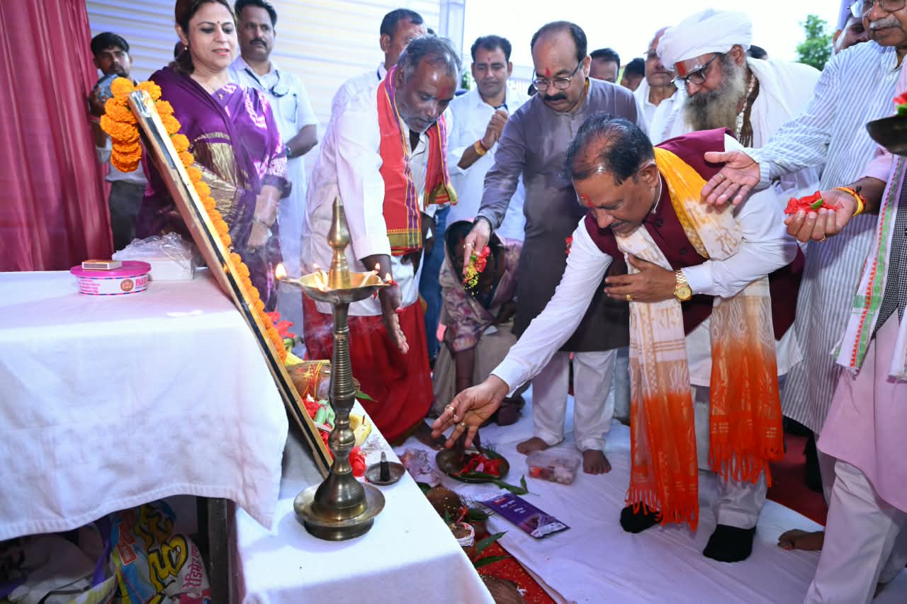 मदकू में स्वास्थ्य सुविधाओं के विस्तार की घोषणा, सरगांव में खुलेगा ट्रॉमा सेंटर