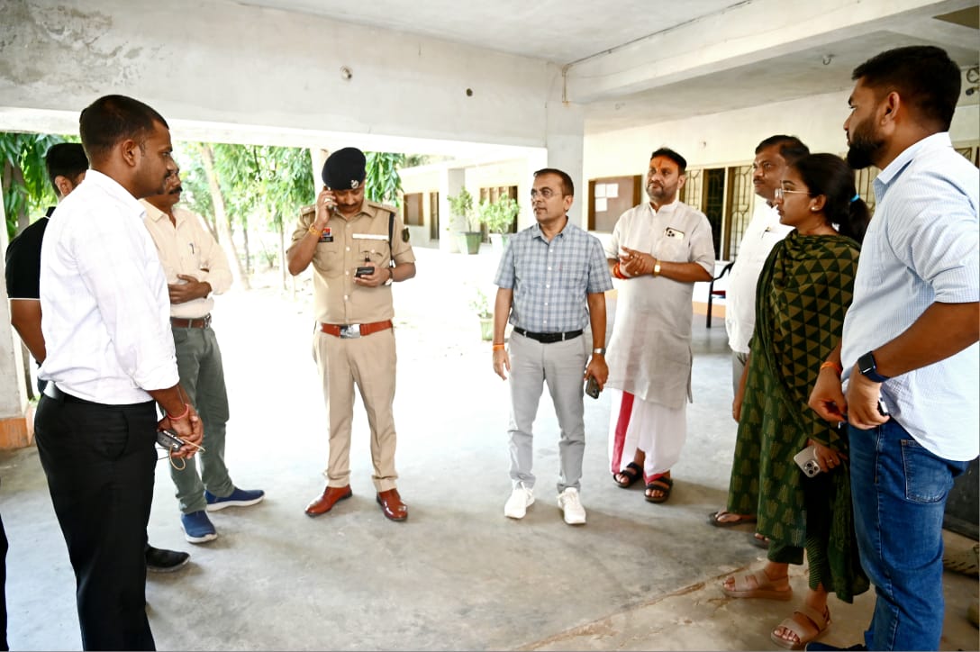 महानदी के बढ़ते जलप्रवाह के बीच प्रशासन ने संवेदनशील स्थानों पर बढ़ाई सुरक्षा