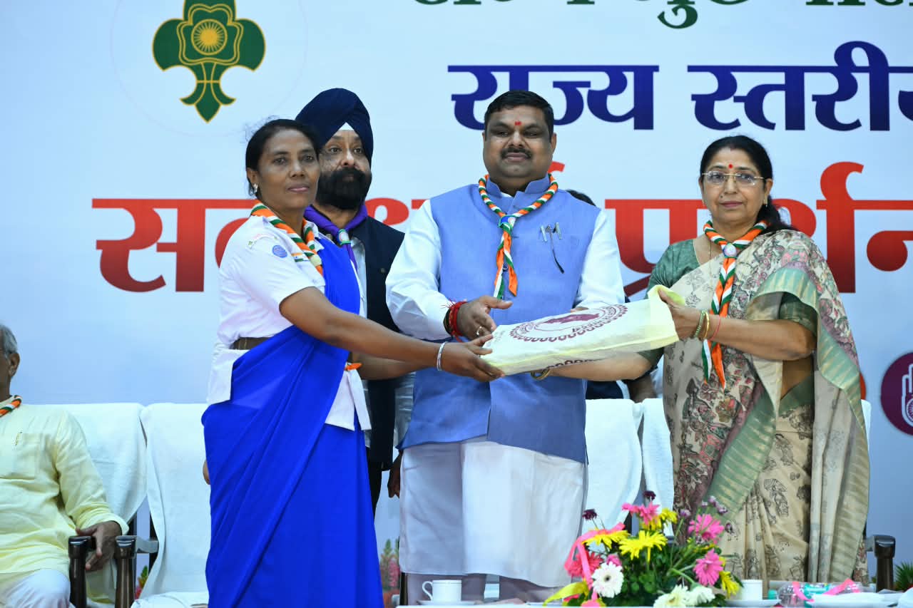 सभी आस्थाओं का सम्मान और सामाजिक सद्भाव जरूरी: शिक्षा मंत्री गजेन्द्र यादव
