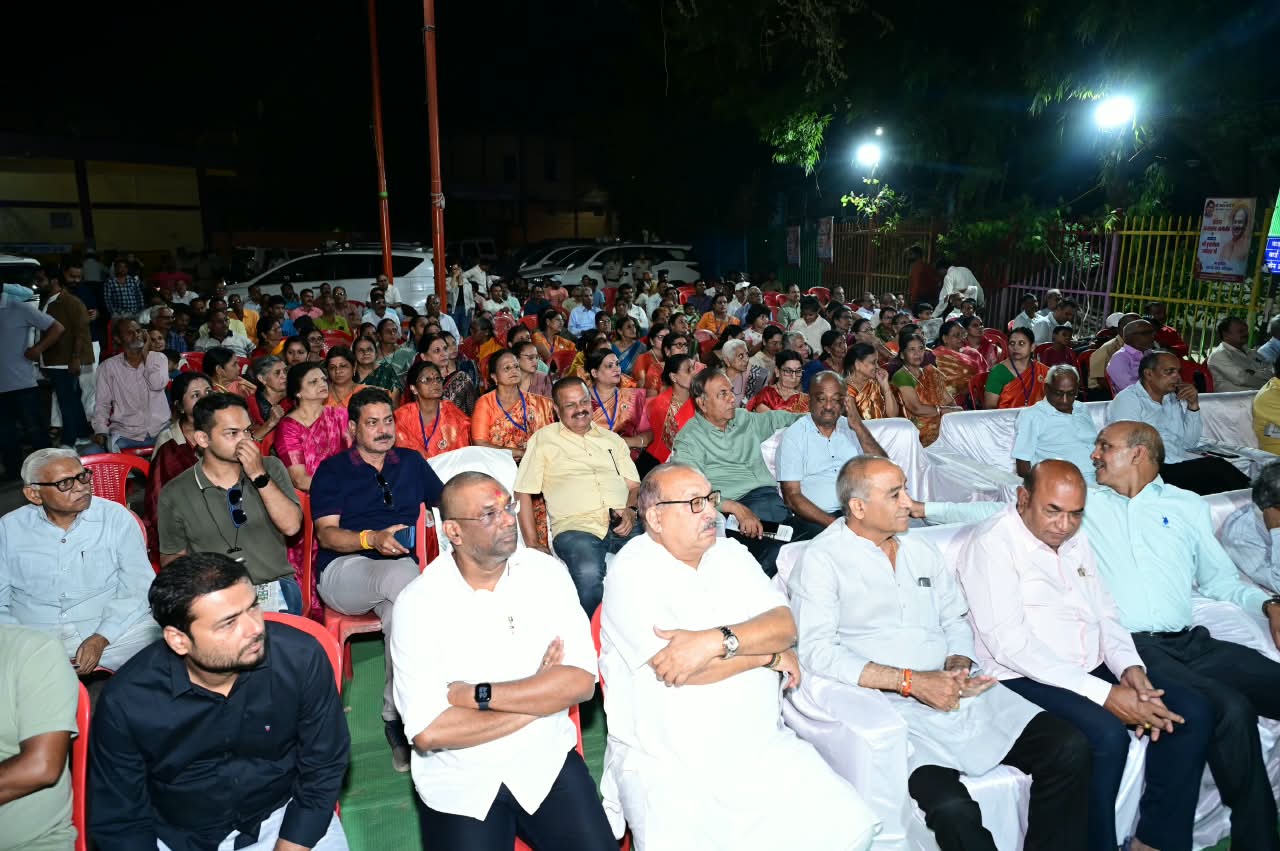 पत्रकार स्व. पंकज शर्मा की प्रतिमा का उप मुख्यमंत्री विजय शर्मा ने किया अनावरण