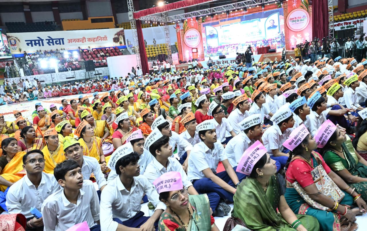 विकसित भारत-2047 के निर्माण में प्रत्येक नागरिक निभाए अपनी जिम्मेदारी: बृजमोहन अग्रवाल