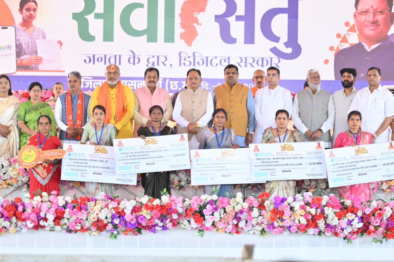 महतारी वंदन योजना बनी मातृशक्ति के सम्मान और स्वावलंबन का मजबूत आधार: मुख्यमंत्री साय