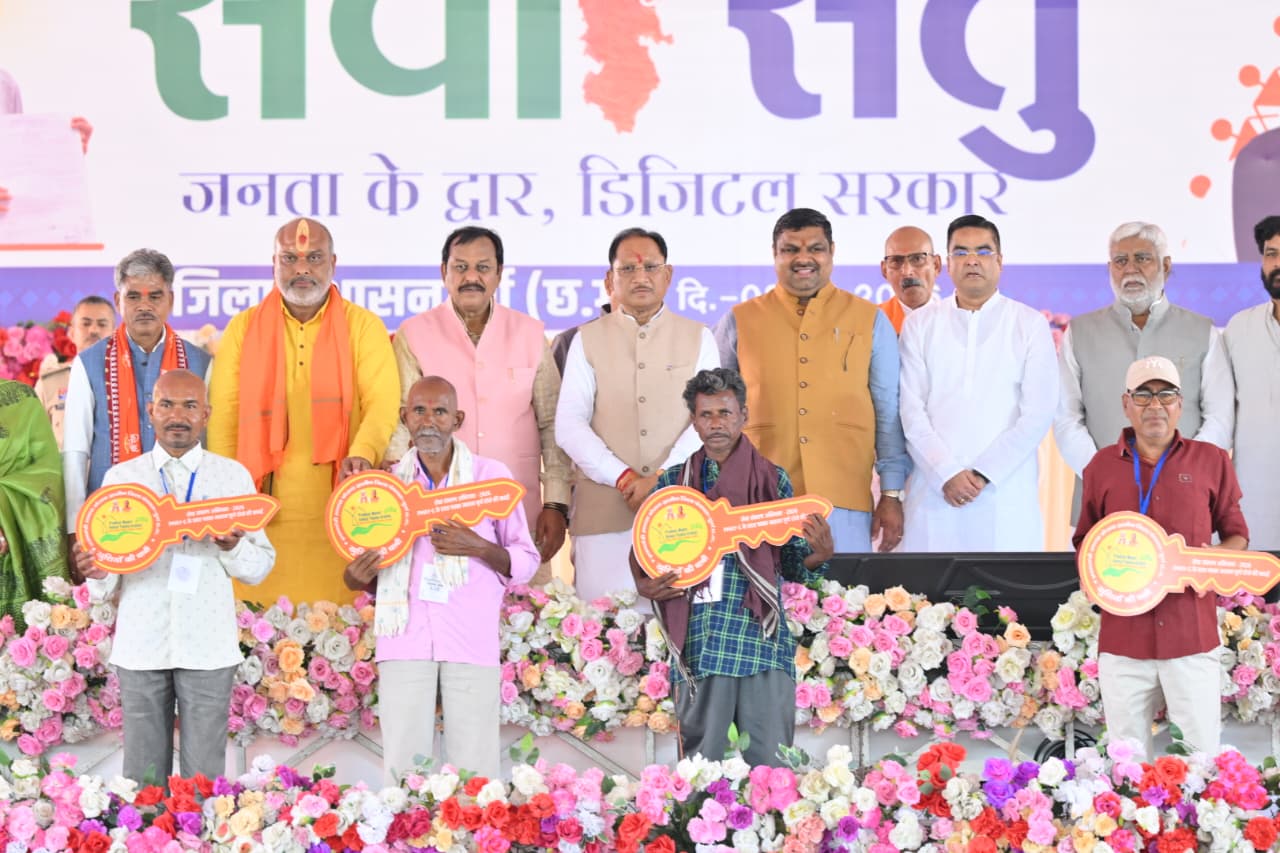 माताओं-बहनों के हाथों में आर्थिक सामर्थ्य देकर परिवार और प्रदेश को सशक्त बना रही सरकार: साय
