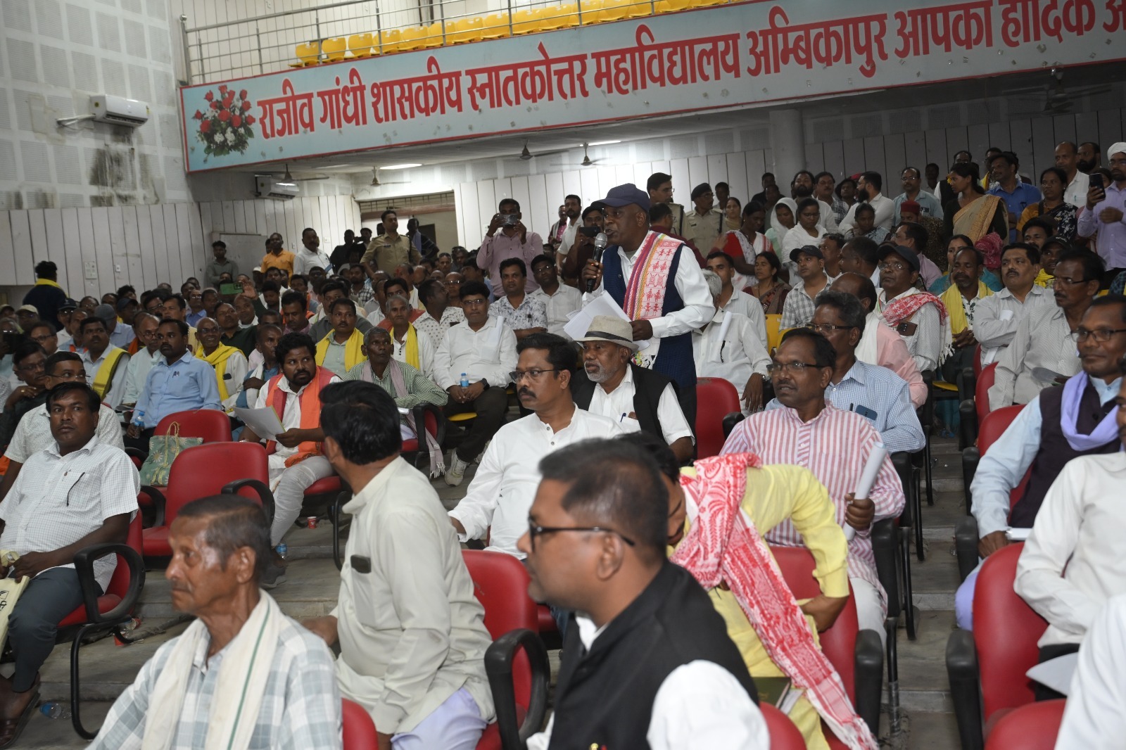 सरगुजा संभाग में समान नागरिक संहिता पर सामाजिक भागीदारी के साथ आगे बढ़ी चर्चा
