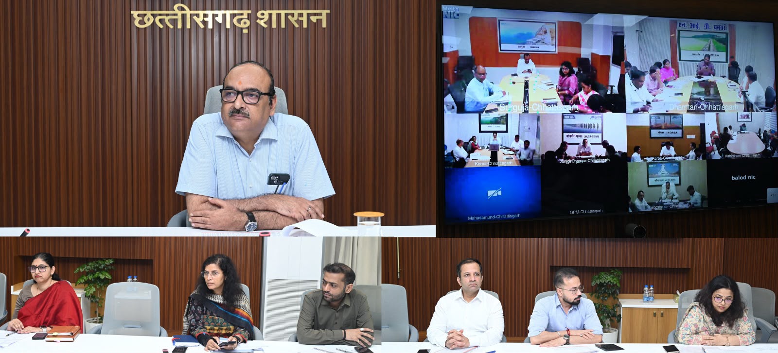 सर्वेयर, पटवारी और राजस्व अमले को सक्रिय कर शेष सर्वे तेजी से पूरा करने के निर्देश