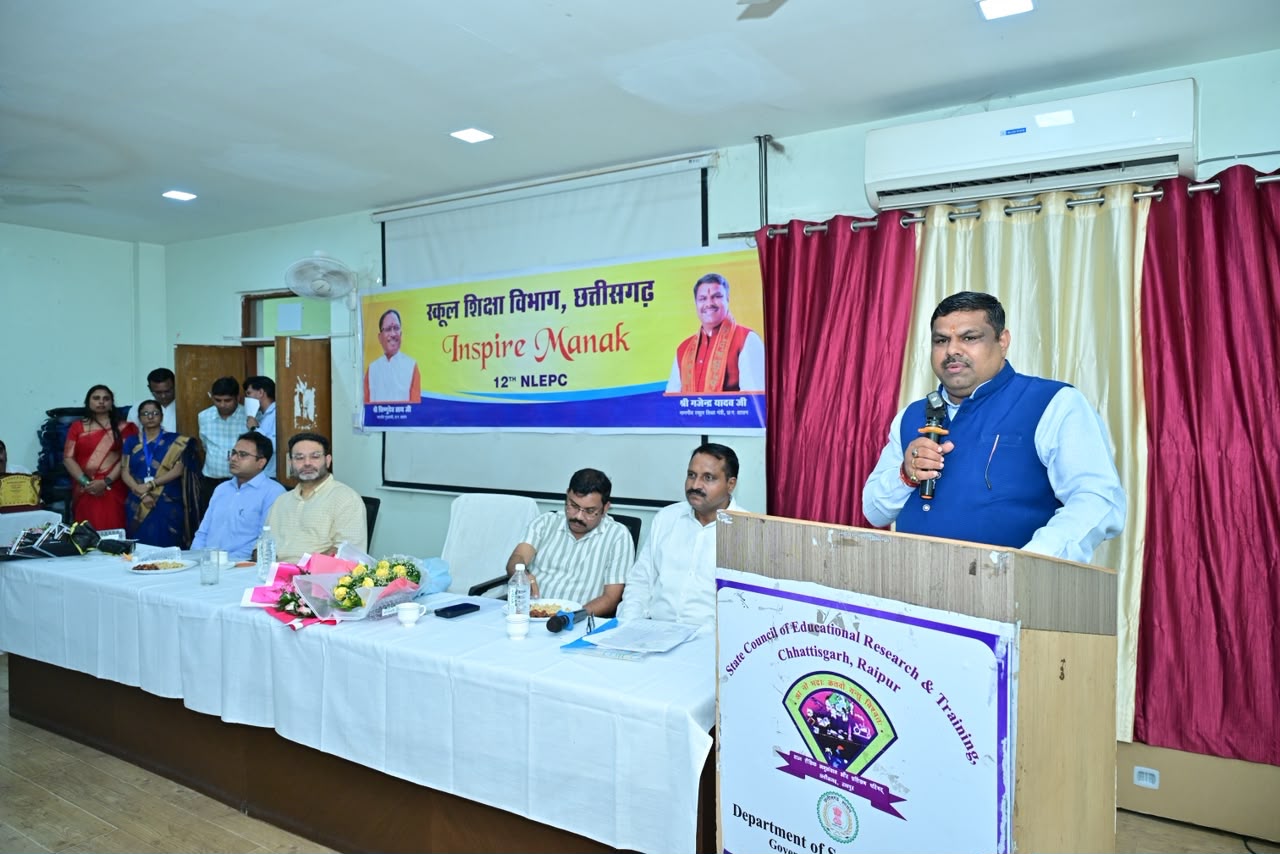 इंस्पायर अवार्ड योजना से बच्चों में नवाचार और वैज्ञानिक सोच को मिल रहा प्रोत्साहन : शिक्षा मंत्री गजेन्द्र यादव