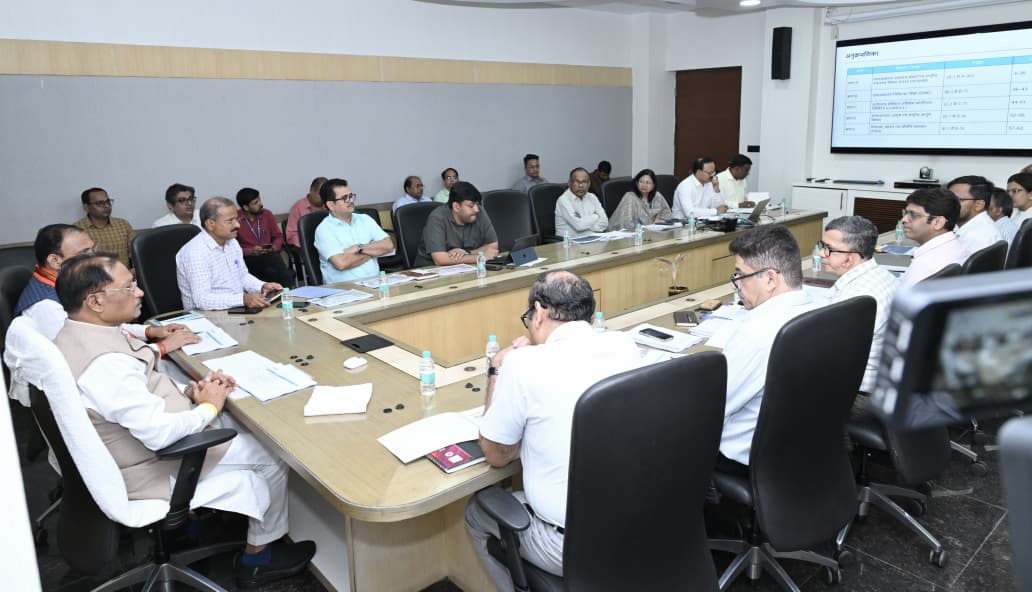 स्वास्थ्य सेवाओं में तकनीक के उपयोग से मरीजों को बेहतर सुविधा उपलब्ध कराने पर जोर