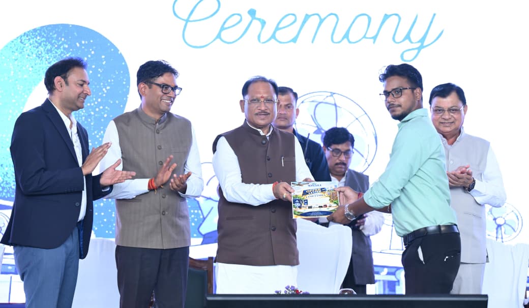 विशेष पिछड़ी जनजाति के परिवारों को समय पर पक्का आवास उपलब्ध कराना सरकार की प्राथमिकता