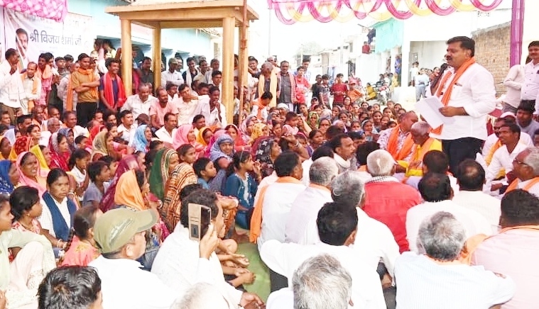कबीरधाम के सुदूर वनांचल क्षेत्रों में जनसमस्याओं के समाधान और विकास को मिली नई गति