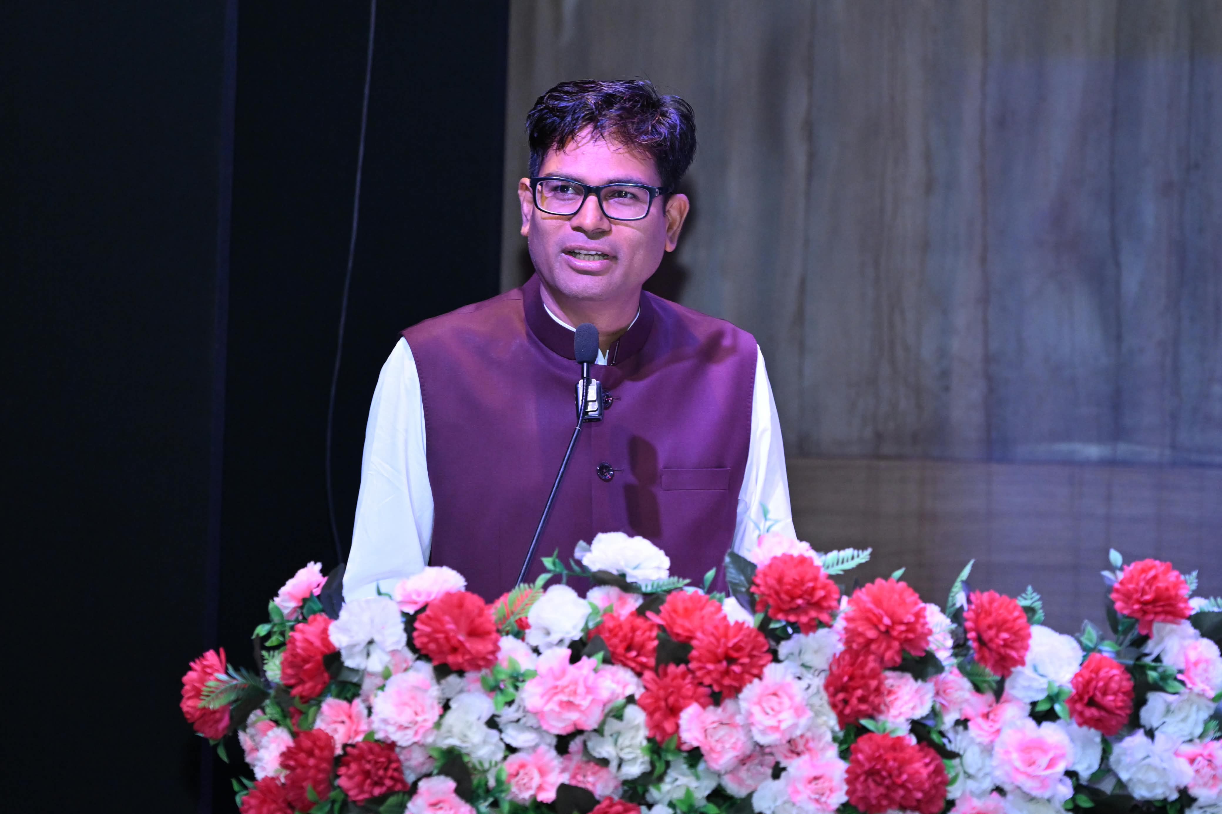 हाउसिंग बोर्ड को आत्मनिर्भर और बहुआयामी अधोसंरचना विकास संस्था बनाने की पहल