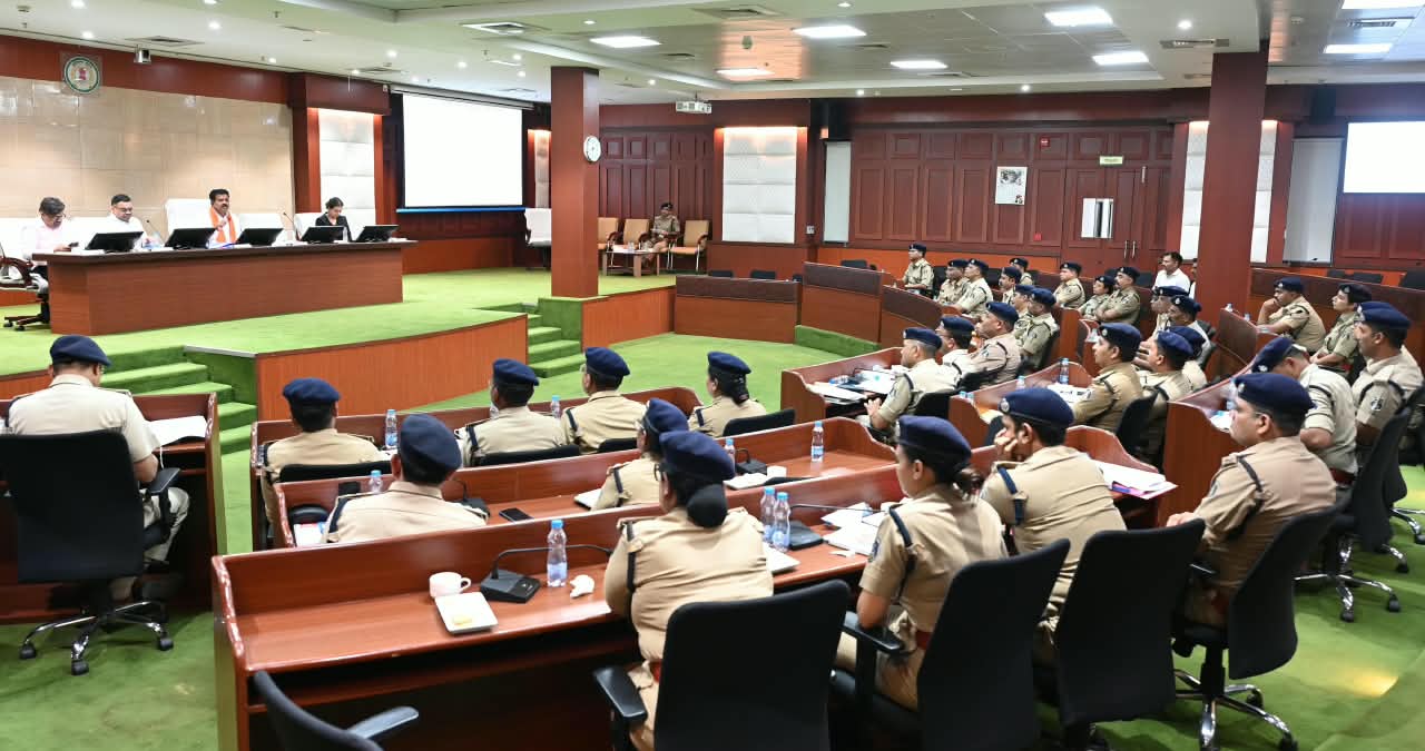 नशे के अवैध कारोबार की जड़ तक पहुंचकर पूरे नेटवर्क को ध्वस्त करें: उप मुख्यमंत्री विजय शर्मा
