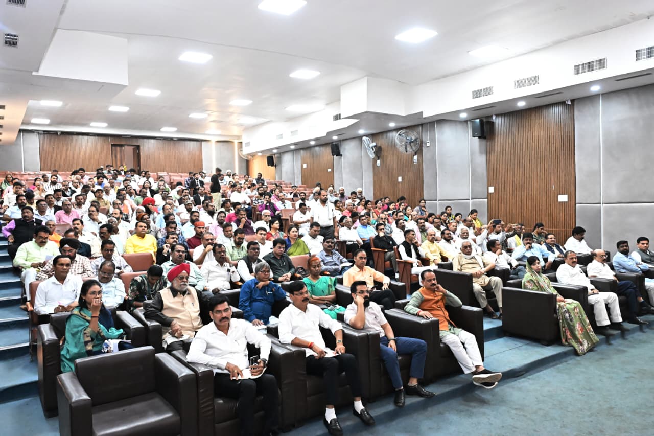 छत्तीसगढ़ में समान नागरिक संहिता के प्रारूप पर जनभागीदारी, बिलासपुर में आठ जिलों के प्रतिनिधियों ने दिए सुझाव