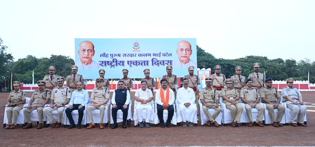 नक्सलवाद के विरुद्ध संघर्ष में स्थानीय जनता का विश्वास और सहयोग बना बड़ी ताकत: विजय शर्मा