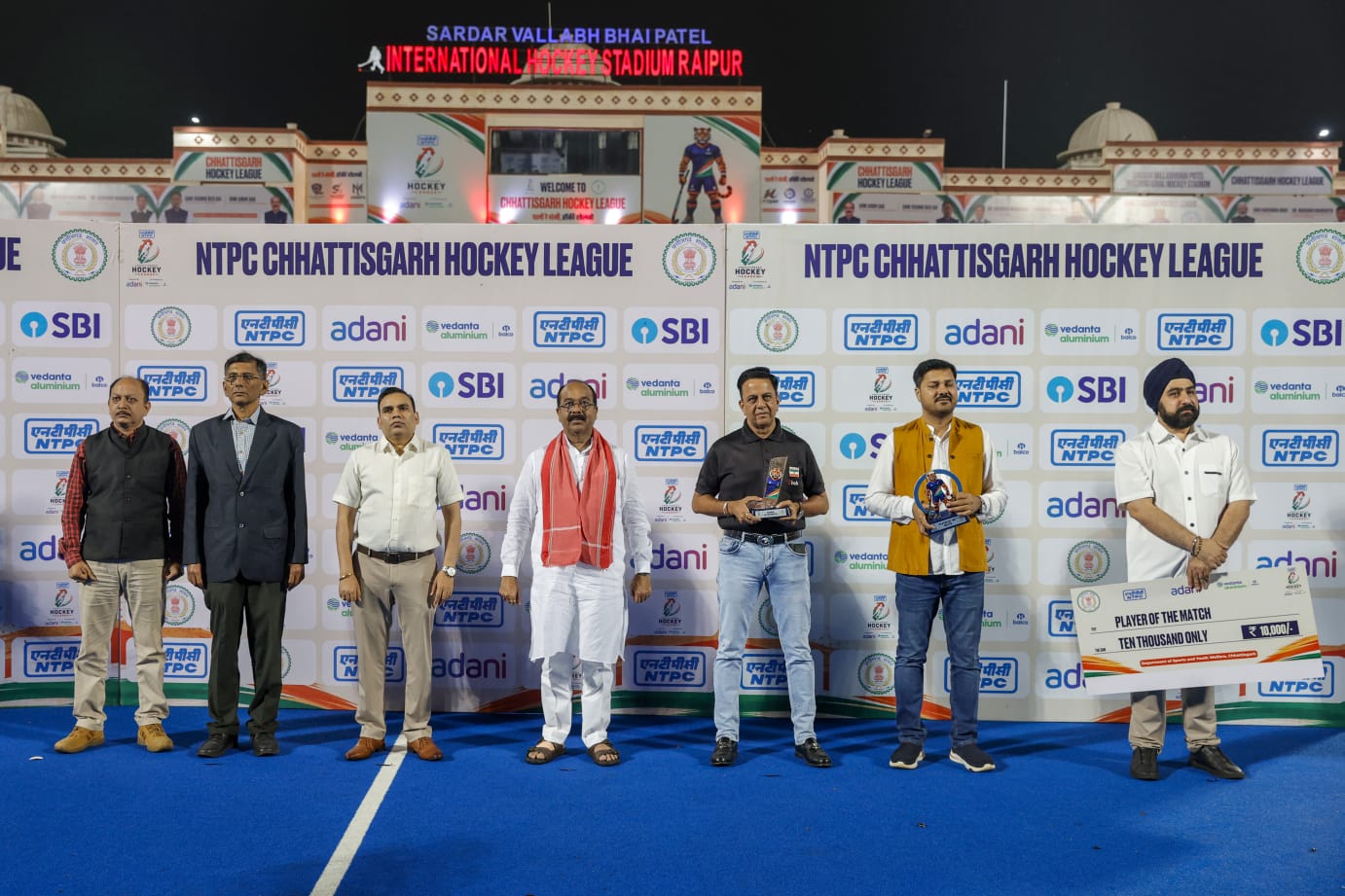 शाहरुख की हैट्रिक से संस्कारधानी स्ट्राइकर्स फाइनल में, मैनपाट टाइटन्स से होगा मुकाबला