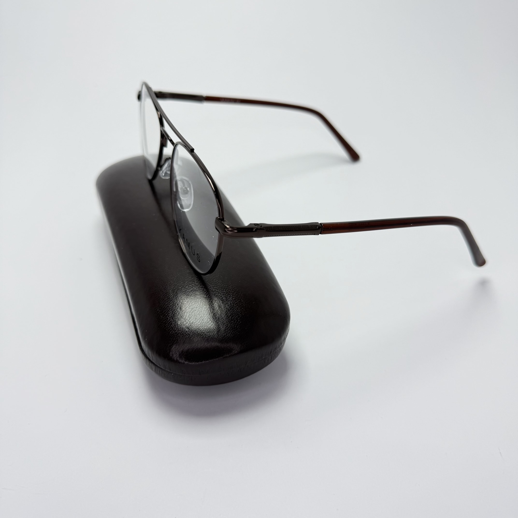 Kamus K2341 - Optika Lumera