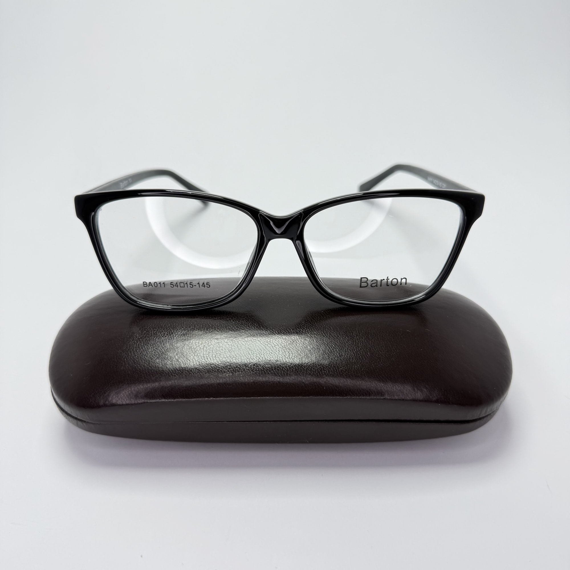 Barton BA011 - Optika Lumera