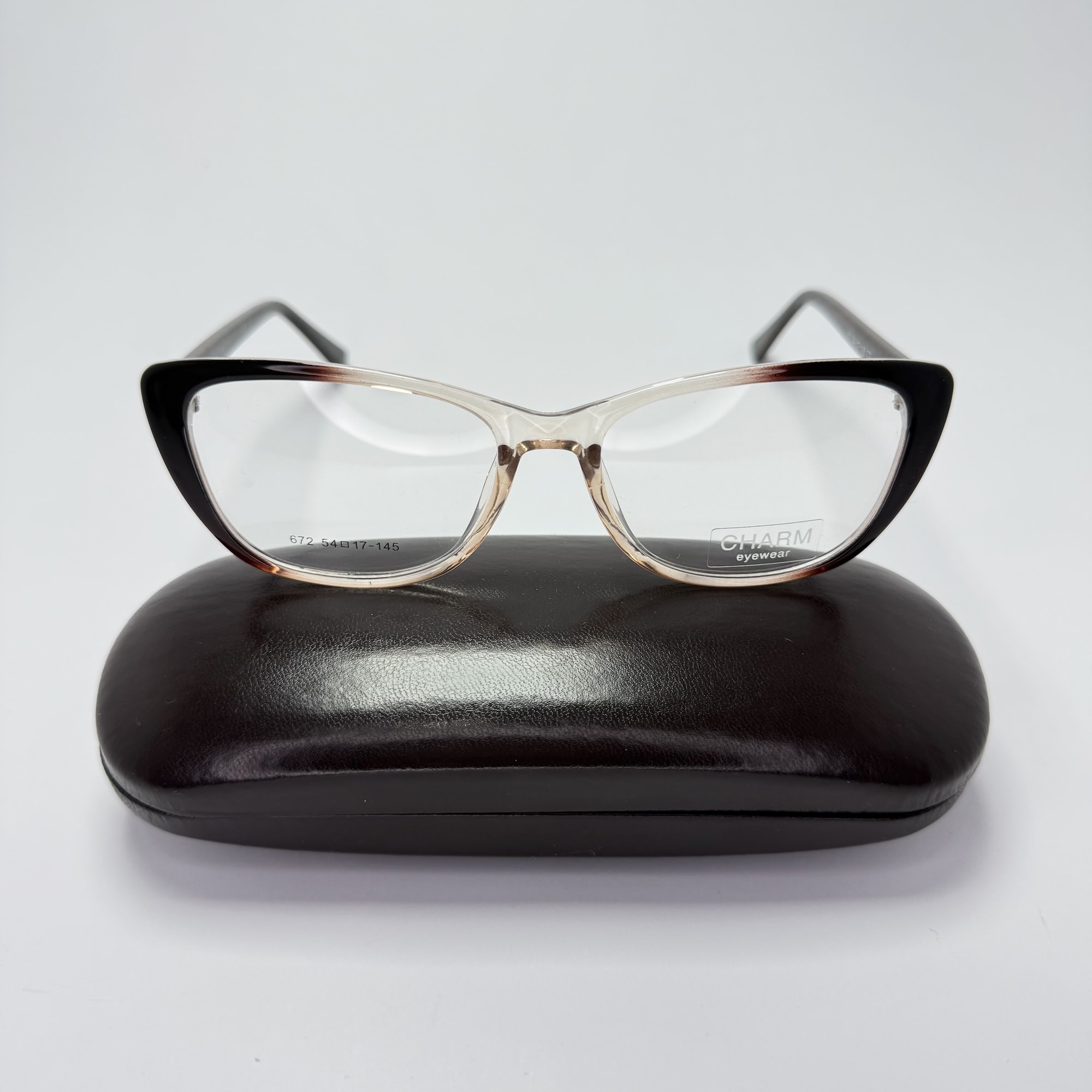 Charm 672 - Optika Lumera