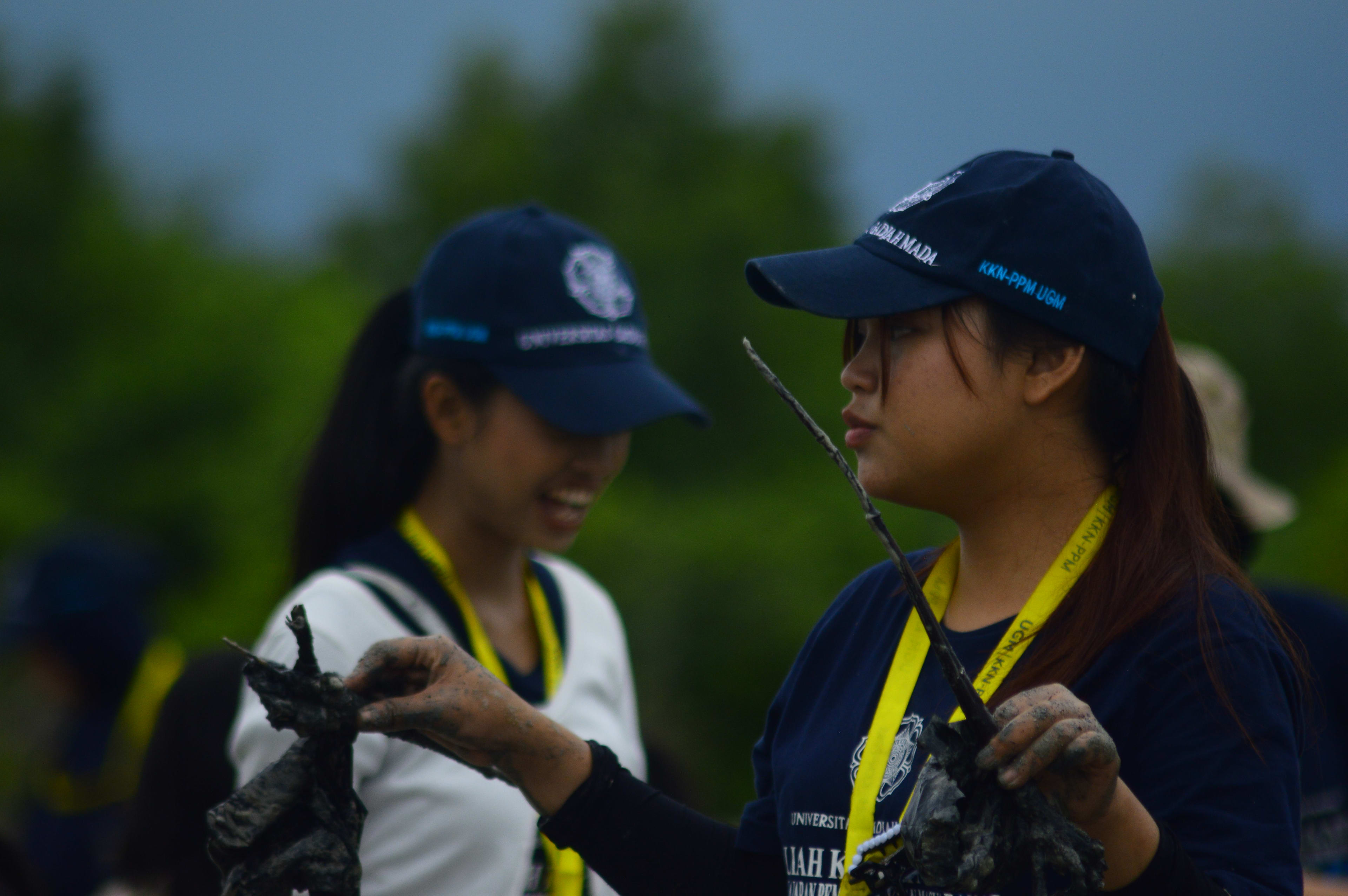 Inovasi Pakan Mandiri dan Pupuk Organik dari Limbah Lokal