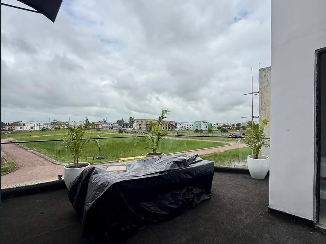 Contemporary 5-Bedroom Fully Detached Home for Sale in Osapa, Lekki — PHOTO-2026-09-27-19-28-47.jpg