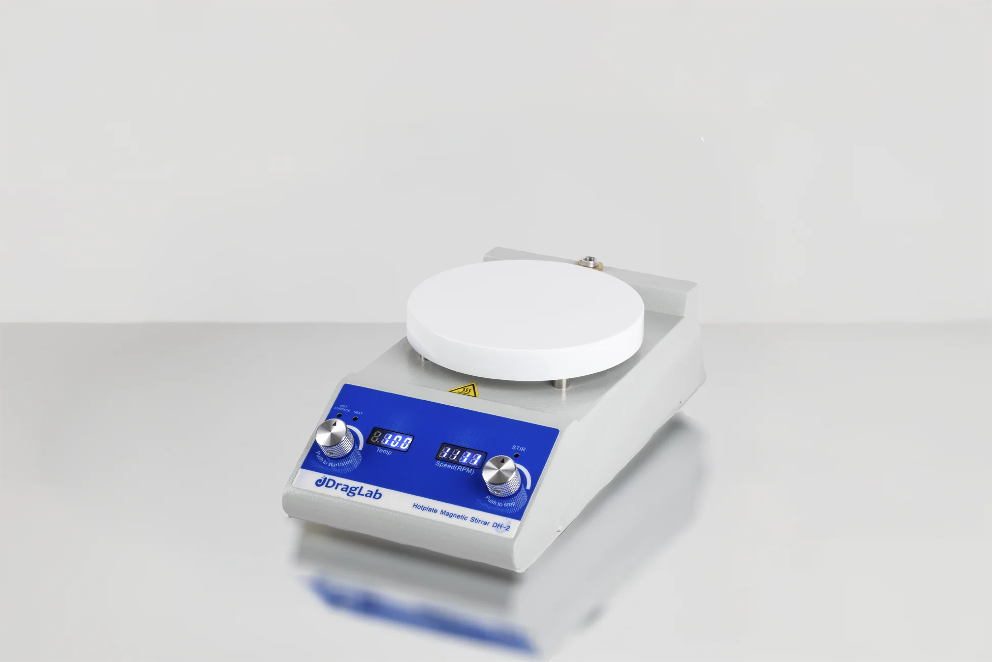 Hot Plate Magnetic Stirrer  - Compact DH 2 – Hotplate Magnetic Stirrer Series | DragLab