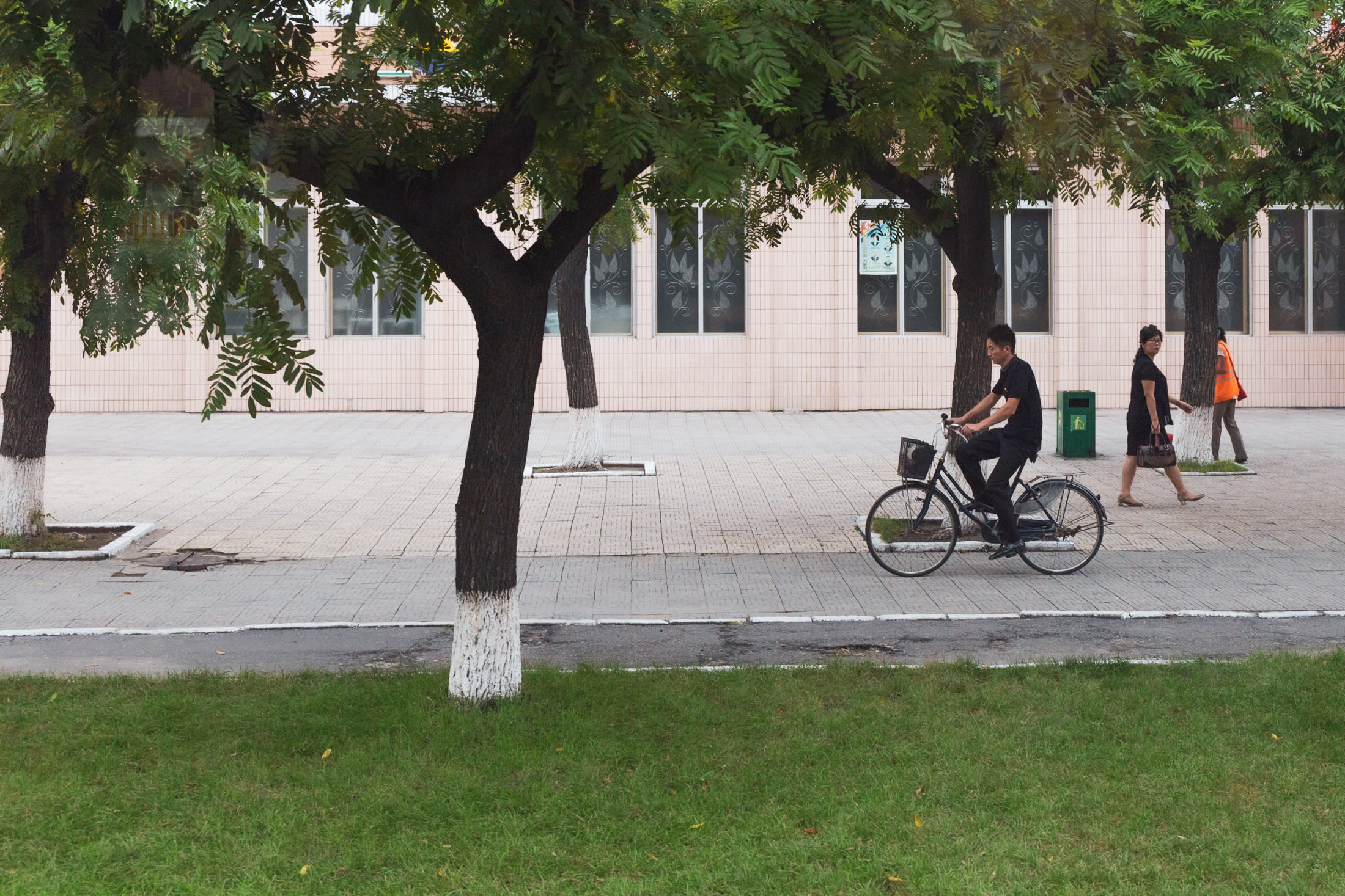 DPRK 045