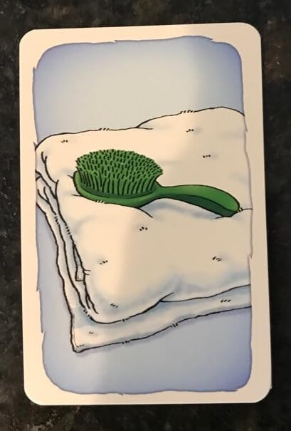 A card where none of the items appear in the right color — grab the missing one