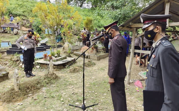 Wakapolres Aceh Timur Pimpin Upacara Pemakaman Briptu Bayu Andreansyah