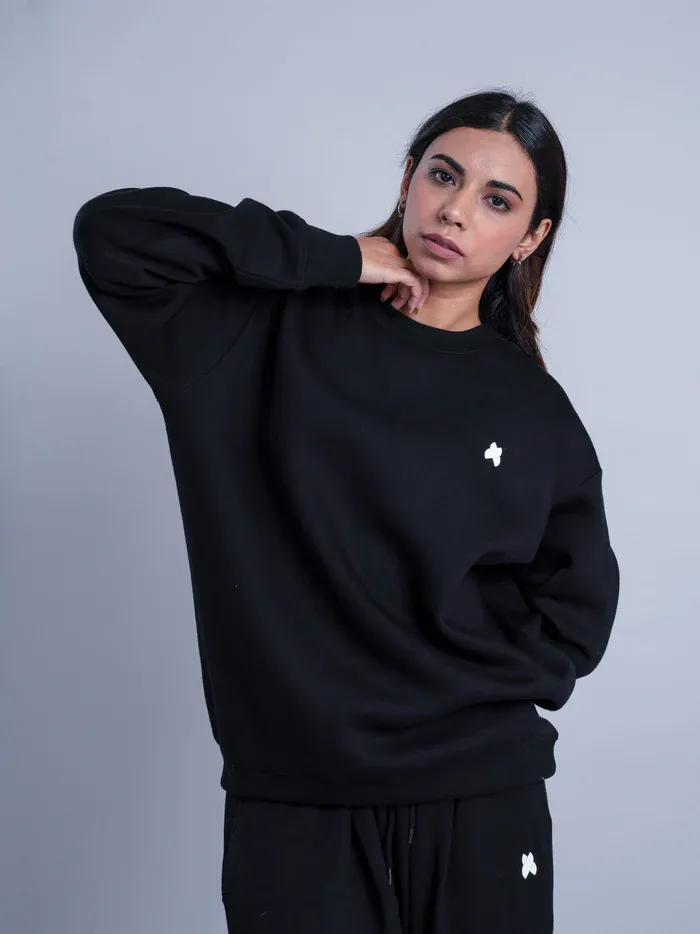 02 Arise Oversized Sweatshirt.webp