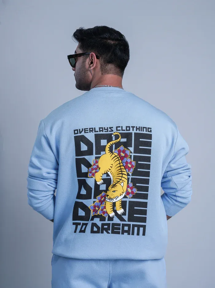 02 Oversized Blue Sweatshirt.webp