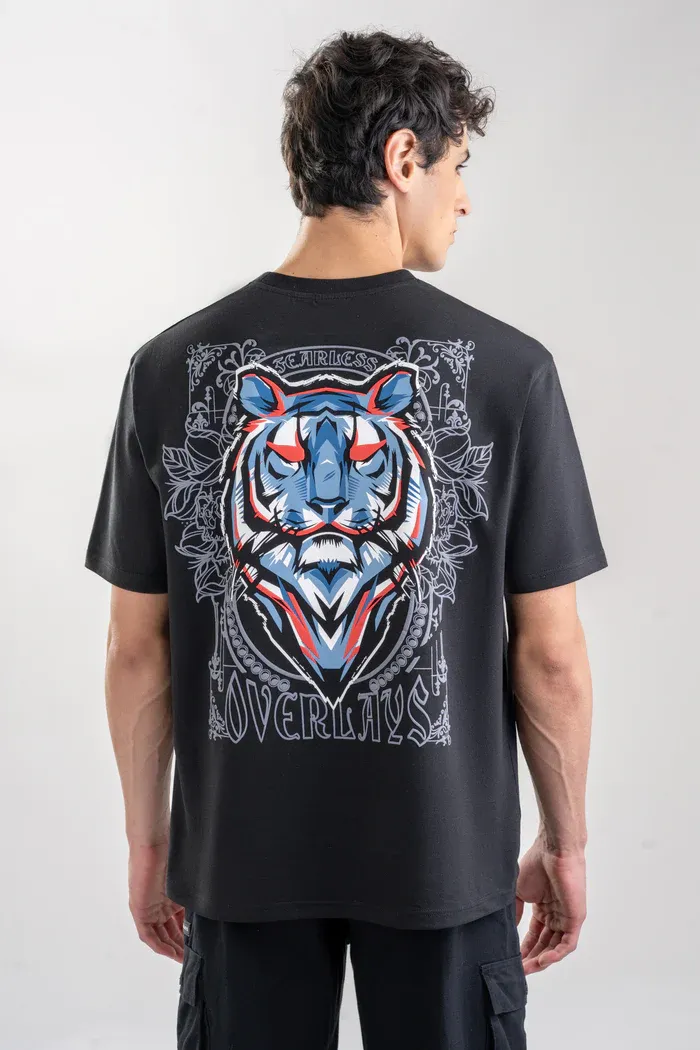 01 Ultra Soft Oversized Fearless T-shirt.webp