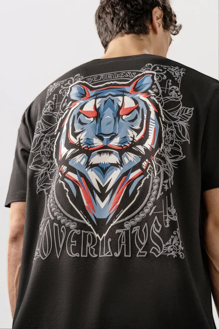 03 Ultra Soft Oversized Fearless T-shirt.webp