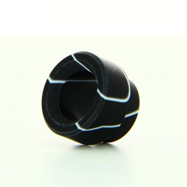 Drip Acrylic Noir 810 Kennedy-Goon 528 Drip Acrylic Noir 810 Kennedy-Goon 528 undefined