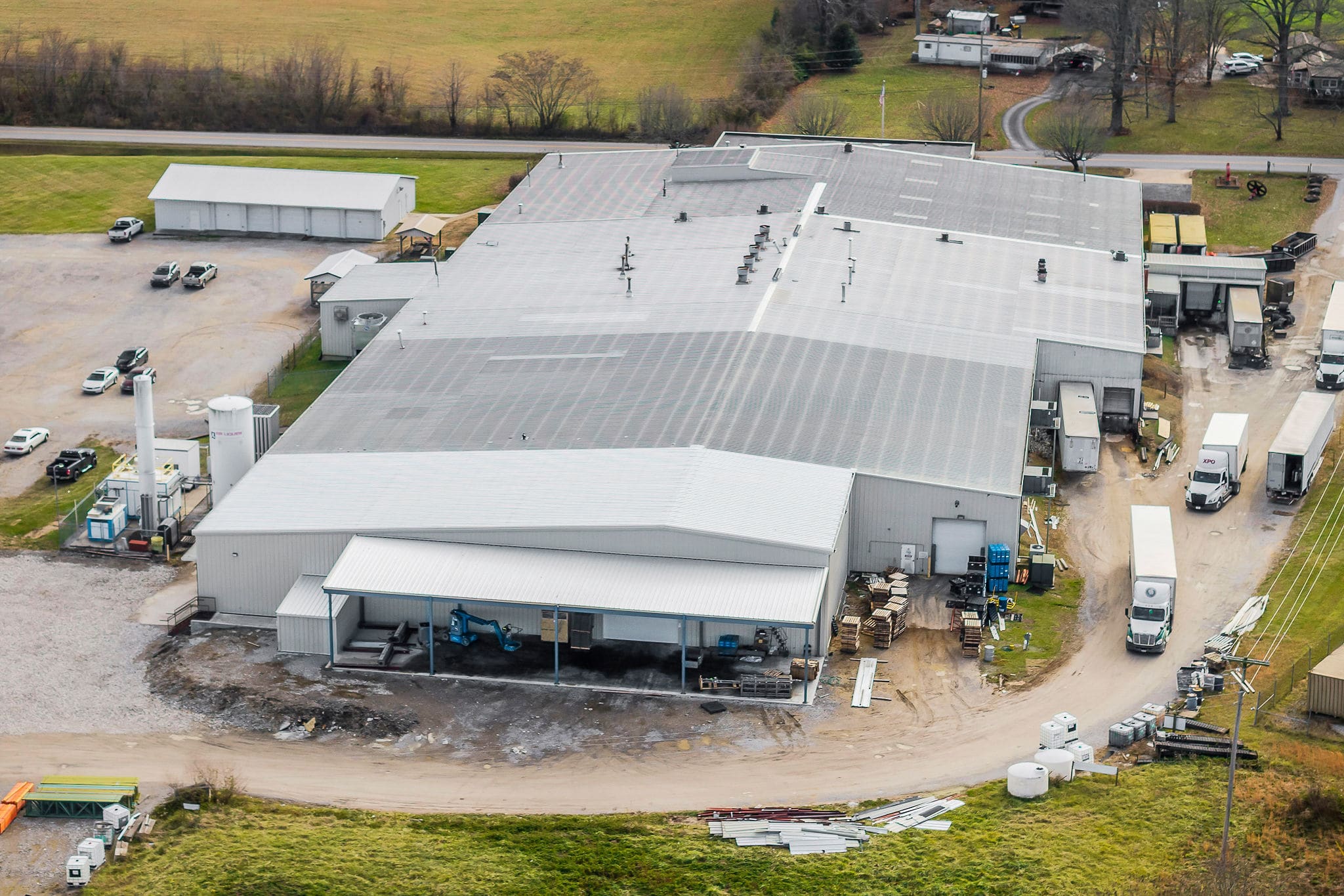 Up close aerial photo of a PEMB in jamestown tennessee