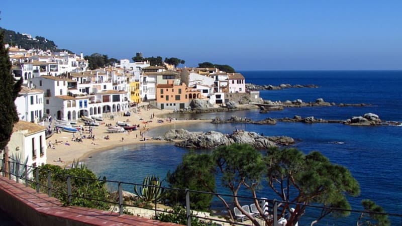 Langs kysten fra Sant Pol til Calella de Palafrugell