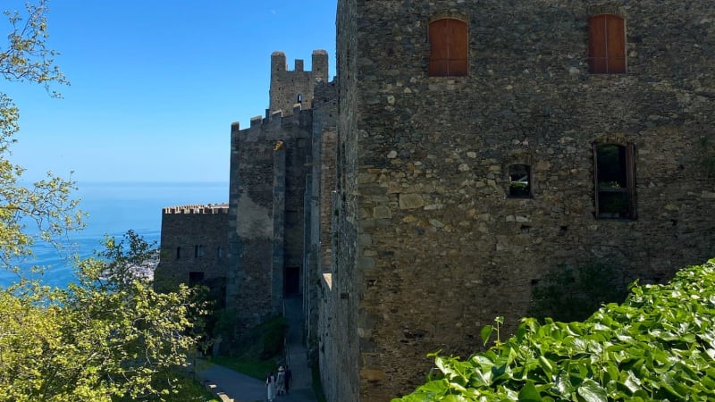 Opp i hyden til middelalderklosteret Sant Pere de Rodes