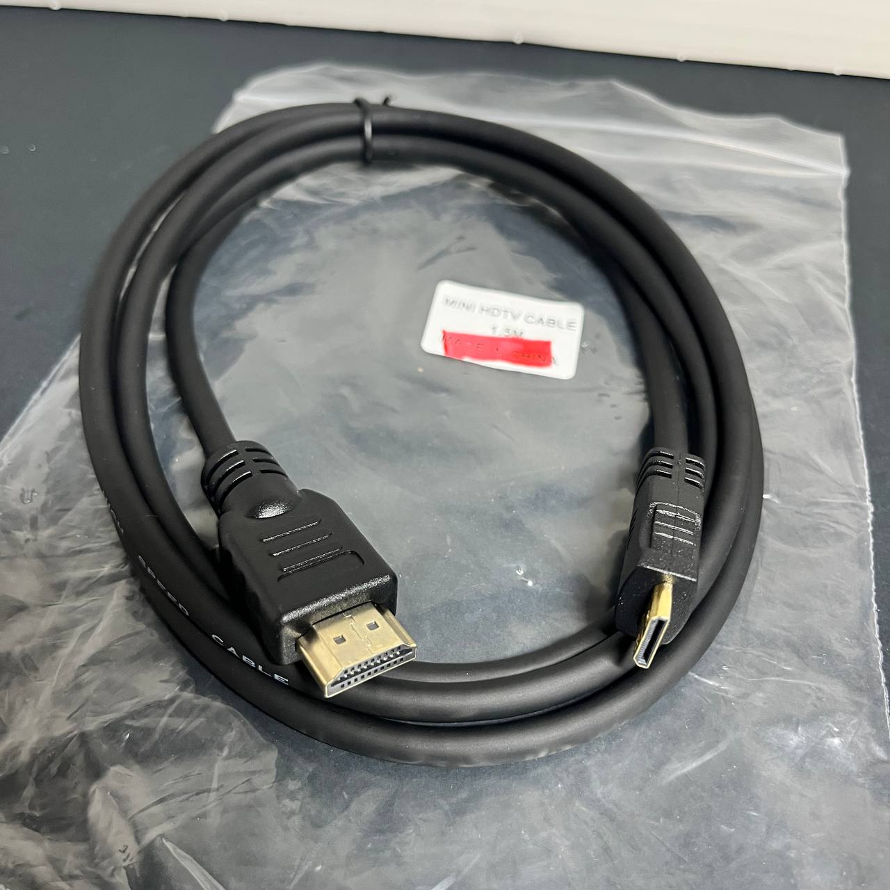 Cable HDMI a Mini HDMI 1.5 metros, Macho a Macho, Alta Velocidad