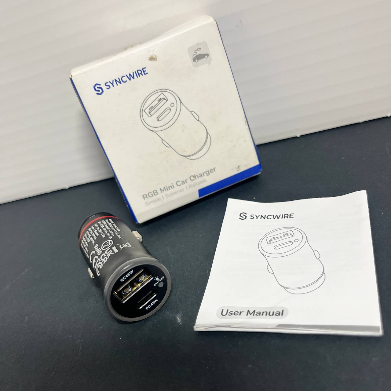 Cargador de coche Mini Syncwire 45W de doble puerto USB-A QC 3.0 y USB-C PD 3.0