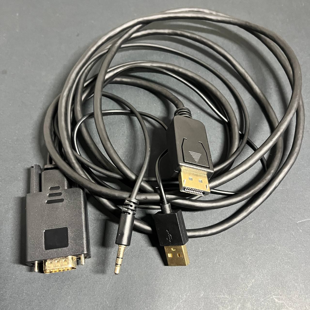 Convertidor Activo VGA a DisplayPort (DP) | Incluye Audio 3.5mm y Alimentación USB